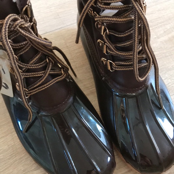 Seven rain boots - Picture 2 of 7